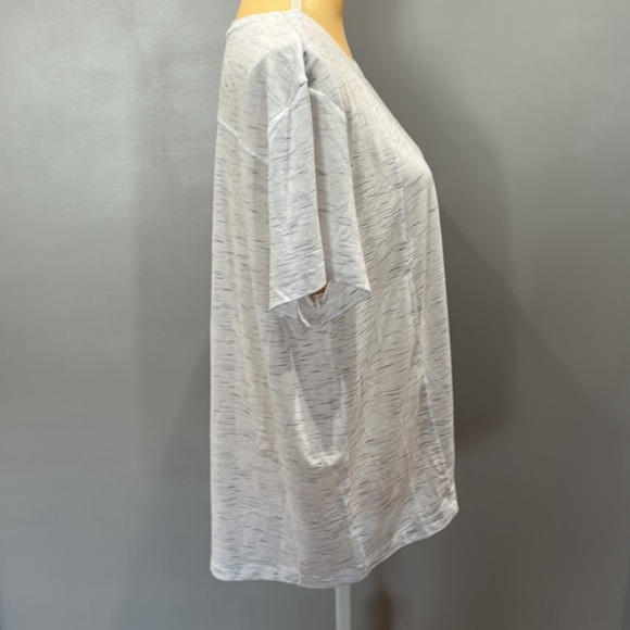 Avia Women's 2 - Short Sleeve T-Shirt Size XXXL - Picture 14 of 15